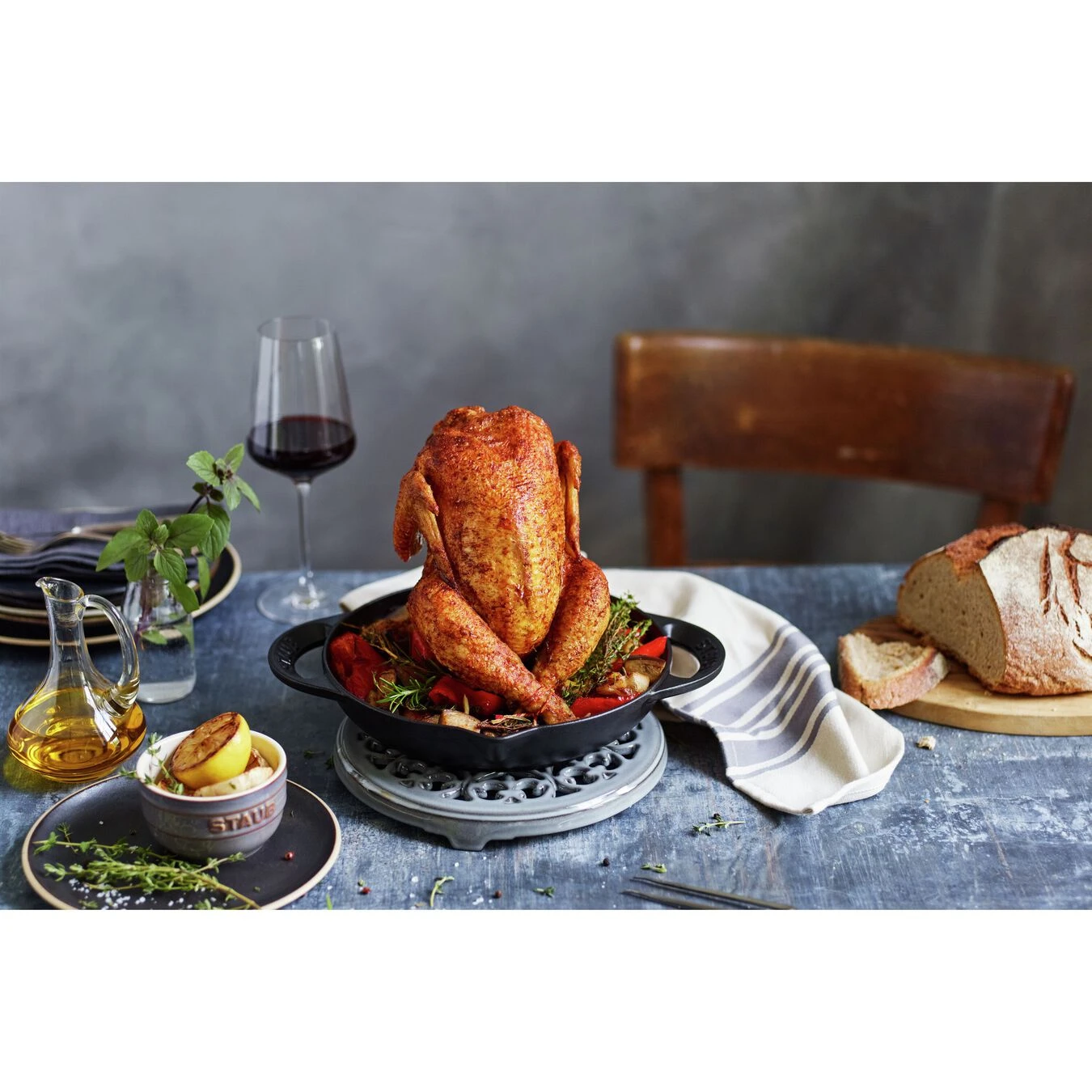 Staub Kippenbrader 24 Cm, Zwart 7 Staub Kippenbrader 24 Cm, Zwart - Afbeelding 5