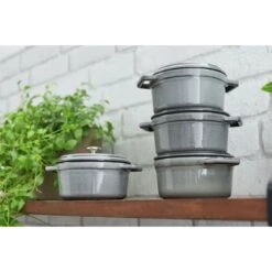 Staub Gietijzeren Braadpan 16 Cm / 1,25 L, Rond, Grafietgrijs -Keukenbenodigdheden 750032233