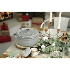 Staub Gietijzeren Braadpan 22 Cm / 2,5 L, Rond, Grafietgrijs -Keukenbenodigdheden 750047423